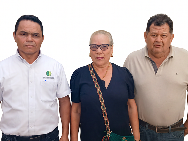 Comisión Ambiental en visita de campo