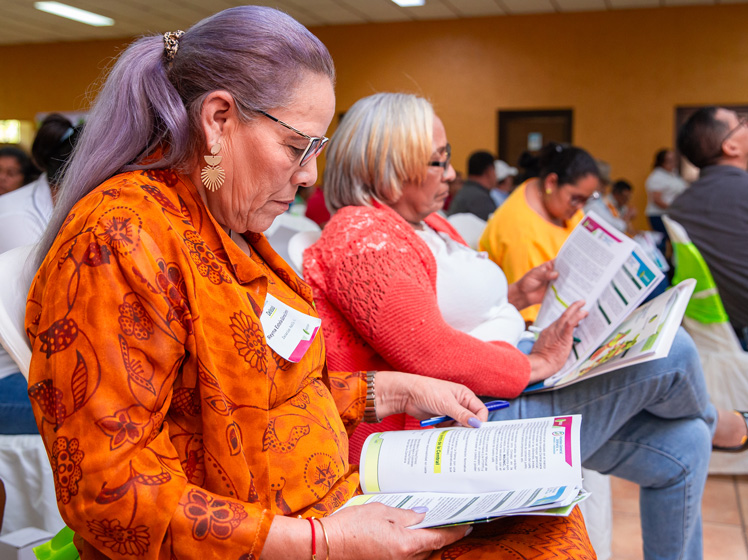 Participación de mujeres como delegadas en Asamblea